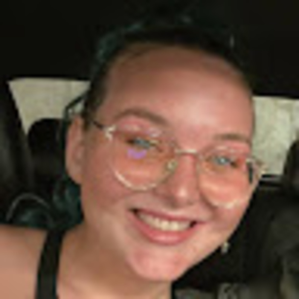 Meet your Posher, Calista